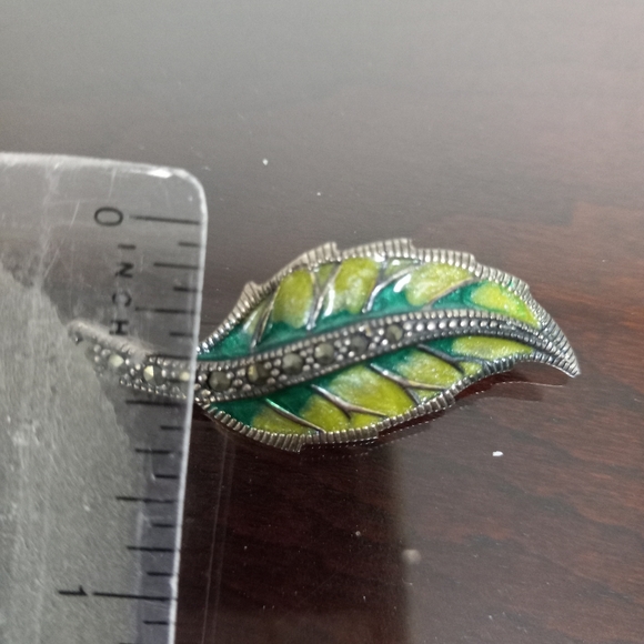 Lord & Taylor Antique Art Nouveau Sterling Silver & Green Marcasite Stone Leaf P - Picture 8 of 10
